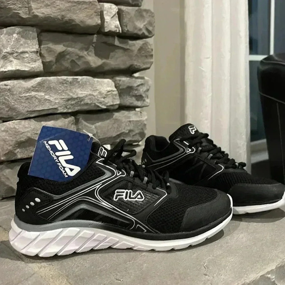 FILA Maranello 21 Air Mesh memory foam, lace up sneakers,athletic walking,casual - Picture 1 of 9